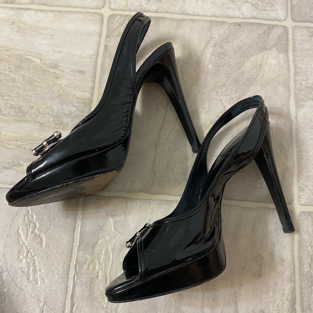 Shoe - Picture 5 of 6